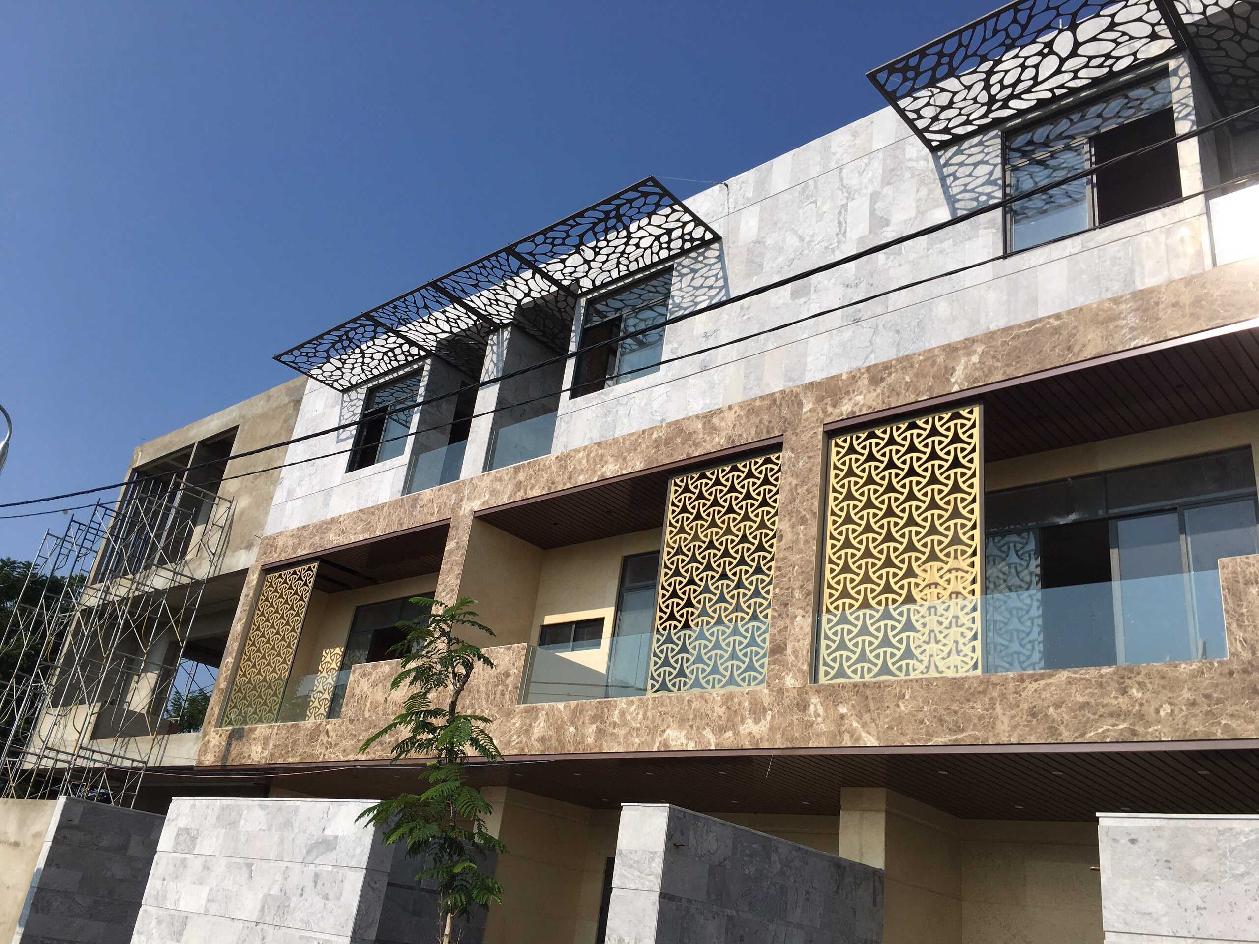 DÀN CHỐNG NẮNG CNC - DỰ ÁN SHOP HOUSE