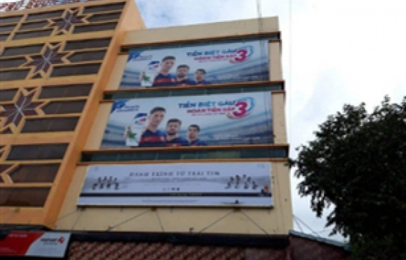 Bảng quảng cáo Trung Nguyên