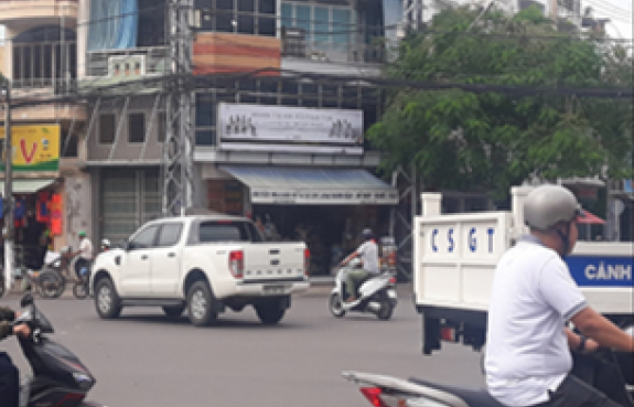 Bảng quảng cáo Trung Nguyên