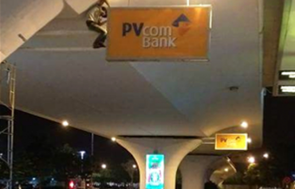 Ngân Hàng VPCom Bank