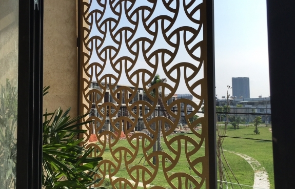 DÀN CHỐNG NẮNG CNC - DỰ ÁN SHOP HOUSE