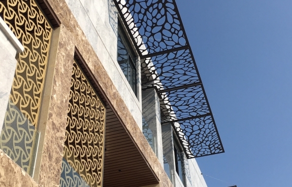 DÀN CHỐNG NẮNG CNC