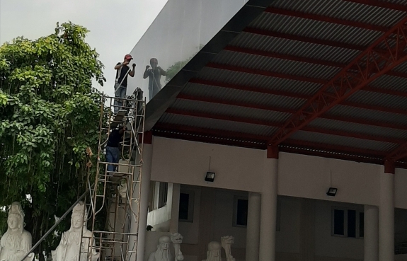 Cơ Sở Điêu khắc đá Út Lan 