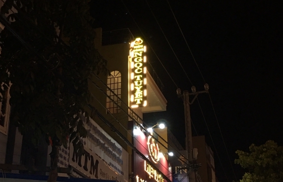 Tiệm Vàng Ngọc Tuyết