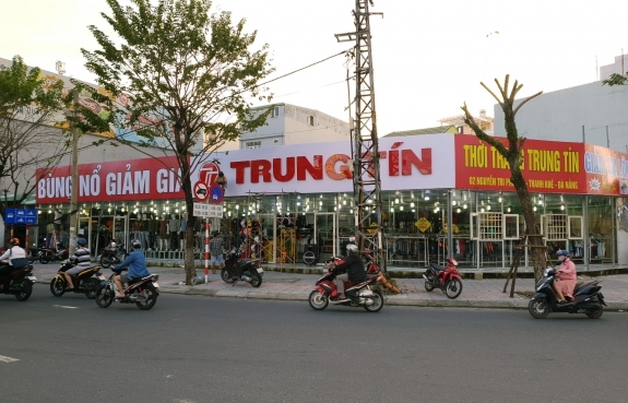 TRUNG TÍN 