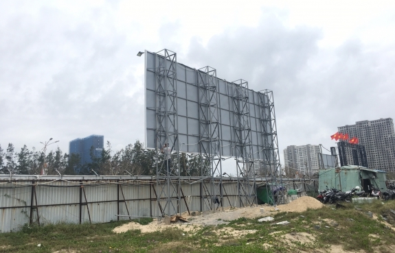 PANO 5 X 12 NGOÀI TRỜI