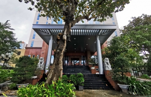 SÃNH MÁI NGÂN HÀNG NHÀ NƯỚC - ĐÀ NẴNG