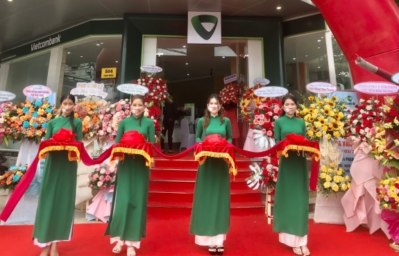 LỄ KHAI TRƯƠNG VIETCOMBANK - PGD HOÀ VANG 