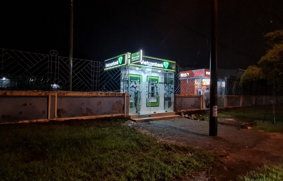 LẮP DỰNG CÁC NHÀ ĐẶT BOOT ATM - VCB 