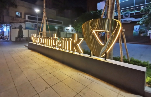 BỘ CHỮ LOGO + VIECOMBANK ( CN ĐN) 