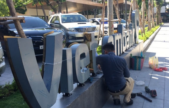 BỘ CHỮ LOGO + VIECOMBANK ( CN ĐN) 