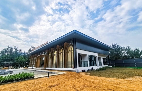 MÁI ĐUA NHÀ MẪU - DỰ ÁN KHU CĂN HỘP CAO CẤP NEW TOWN