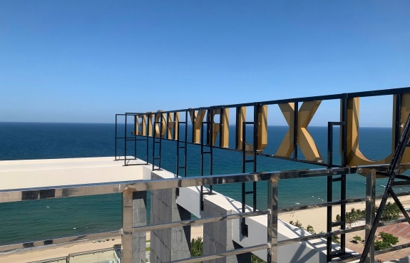 LOGO PHUC LONG LUXURY HOTEL