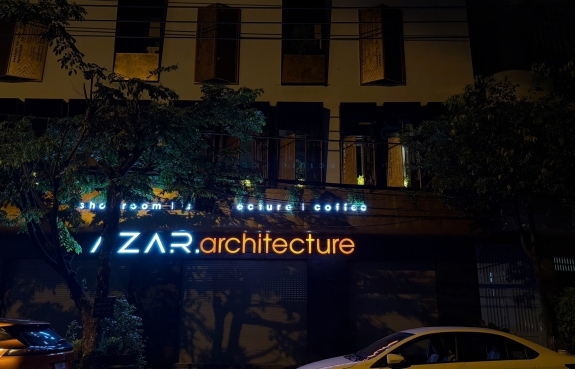 AZAR.architecture